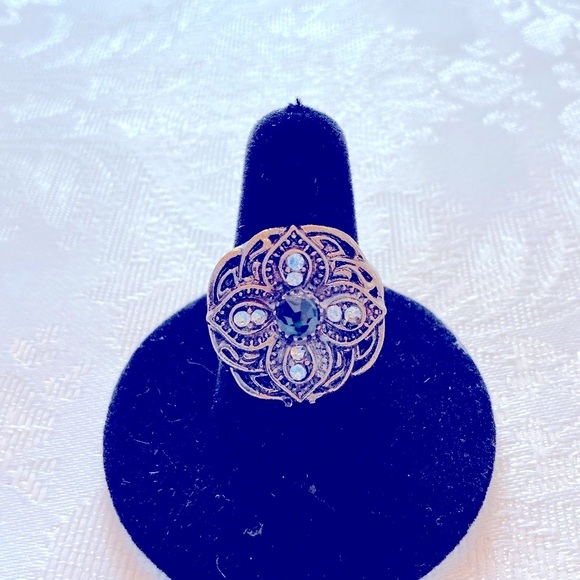 Emerald Glass Stone Gold Tone Ring Jewelry - Emerald Glass Stone Gold Tone Ring